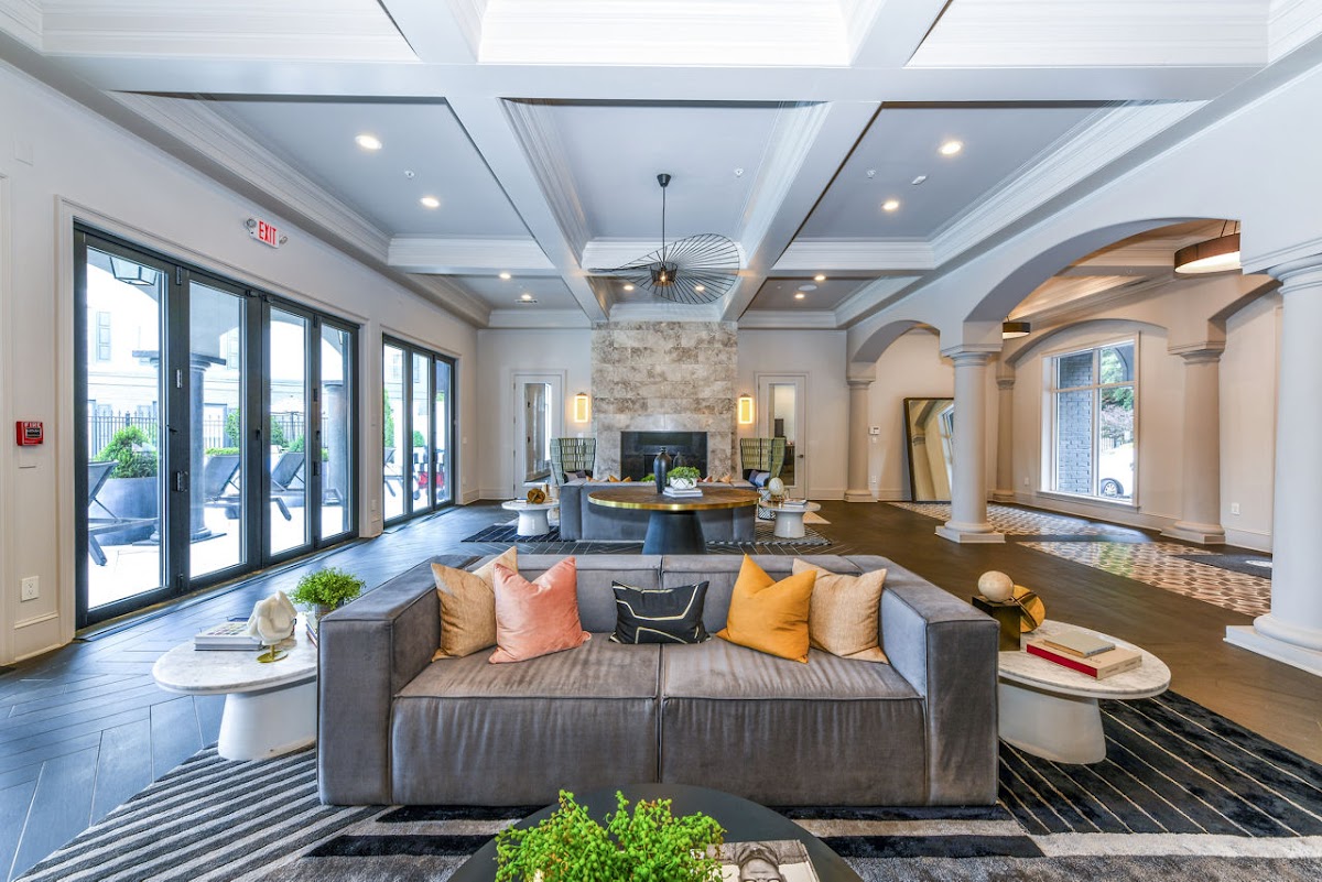 Avana Cheshire Bridge apartments in Atlanta, GA