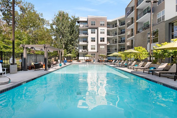 Cortland on the River apartments in Boise, ID