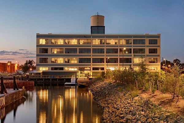 The Roebuck Lofts apartments in Portsmouth, VA