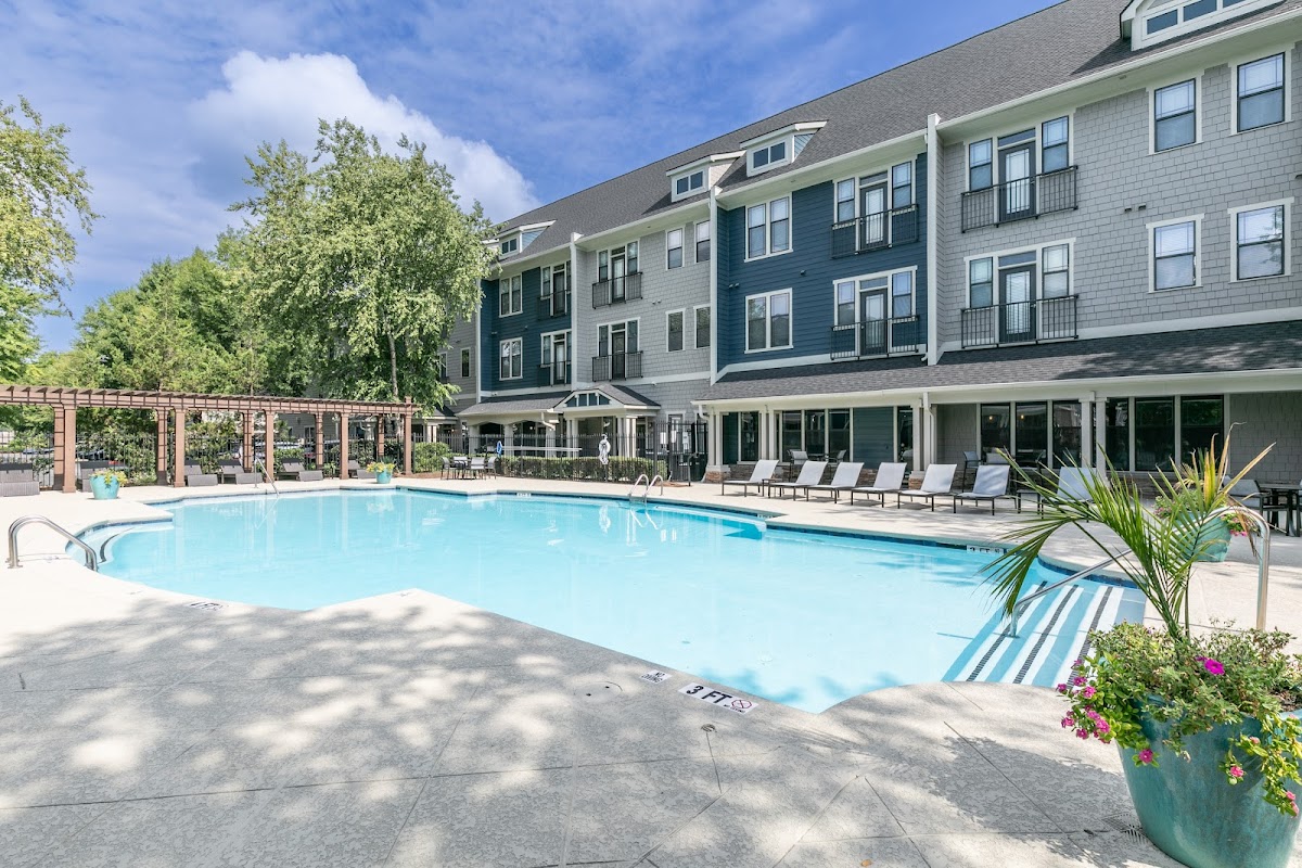 The Reserve at Johns Creek Walk apartments in Johns Creek, GA