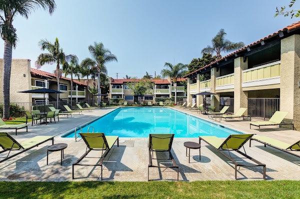 Newport Bay Terrace apartments in Irvine, CA