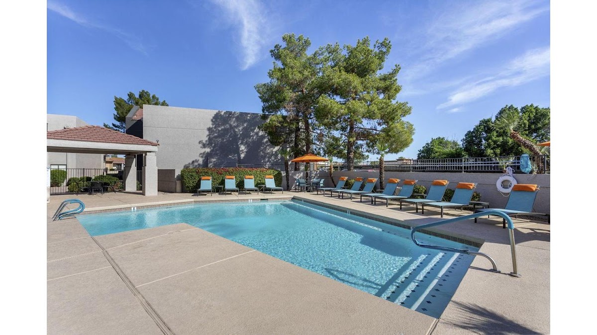 Paseo 51 apartments in Glendale, AZ