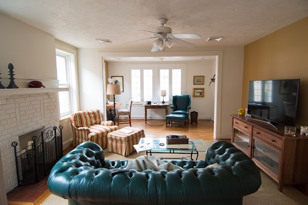 John C. R. Kelly Realty Inc apartments in Pittsburgh, PA