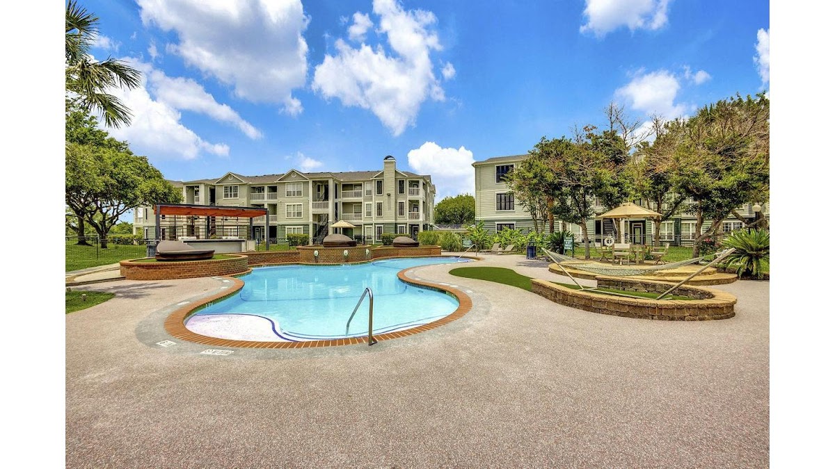 Sandestin at Pearland apartments in Pearland, TX