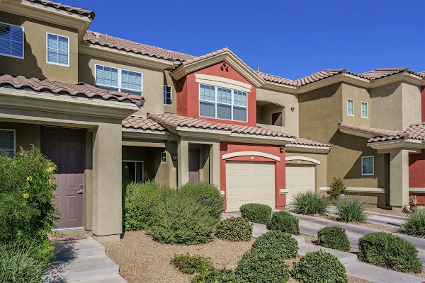 Ravello Townhomes apartments in Las Vegas, NV