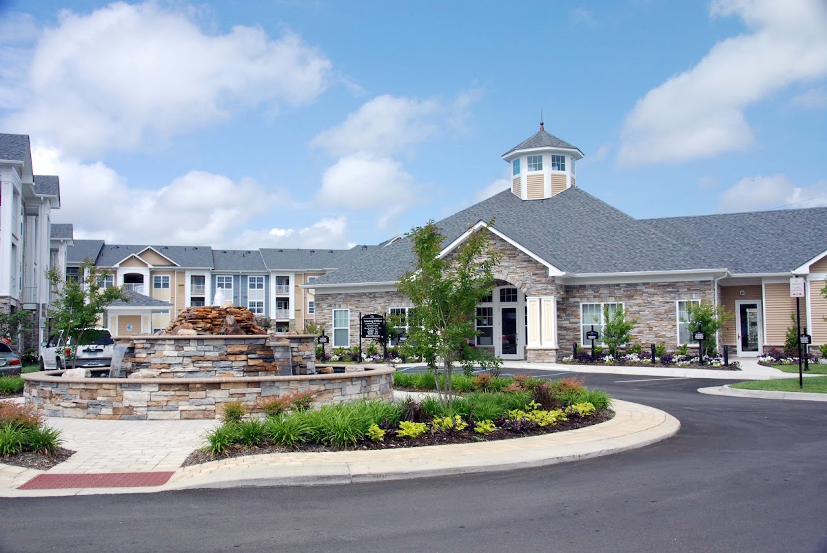 The Cascades apartments in Chesapeake, VA