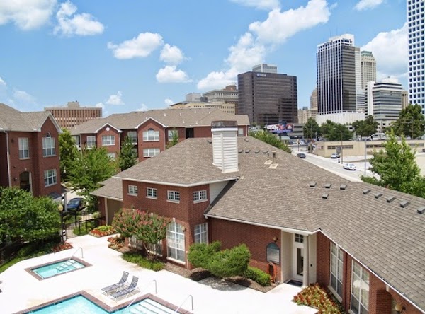 Renaissance Uptown apartments in Tulsa, OK