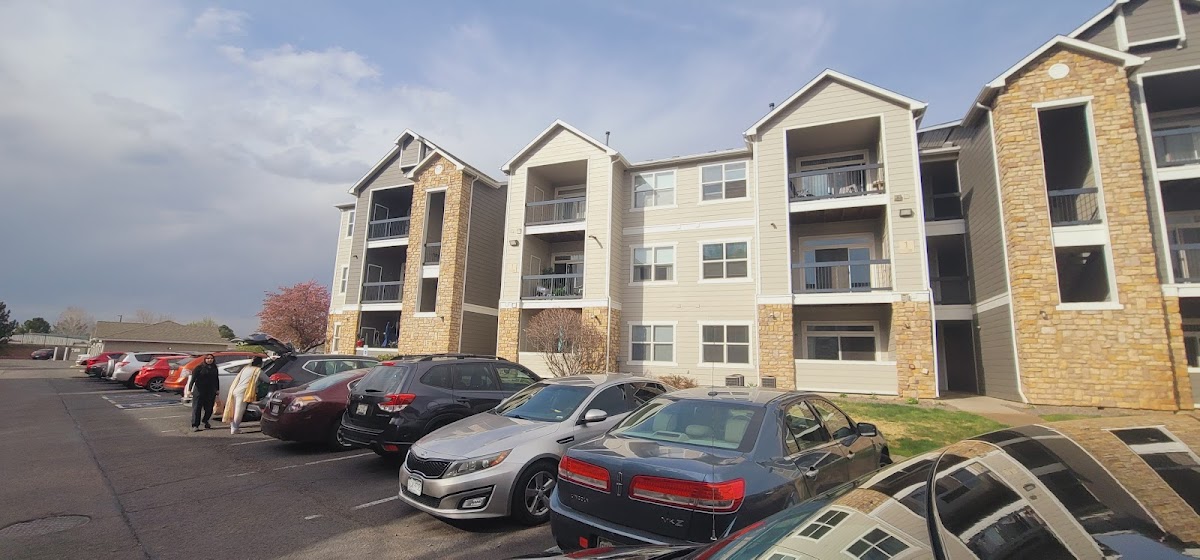 Reserve at South Creek apartments in Centennial, CO