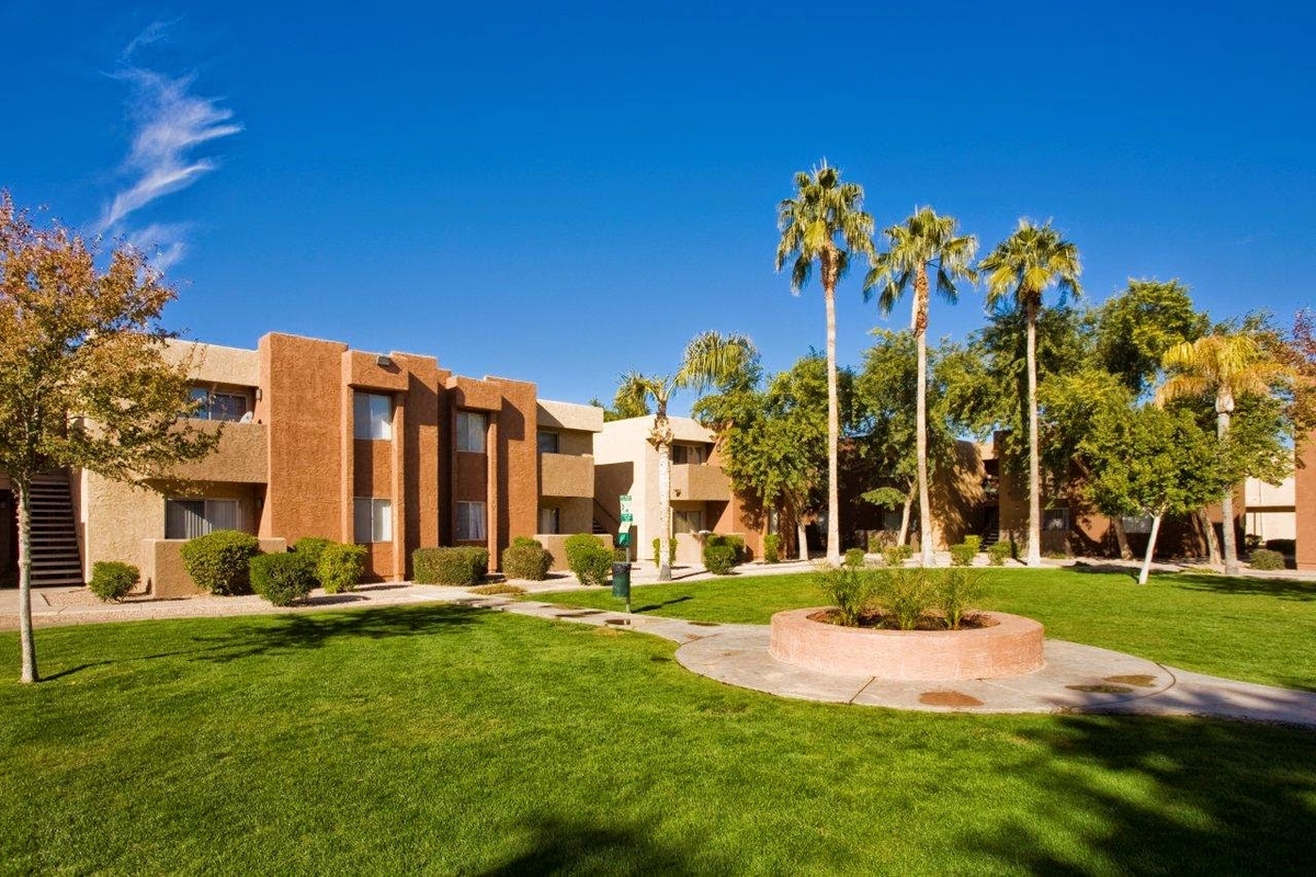 Westmount at The District apartments in Mesa, AZ