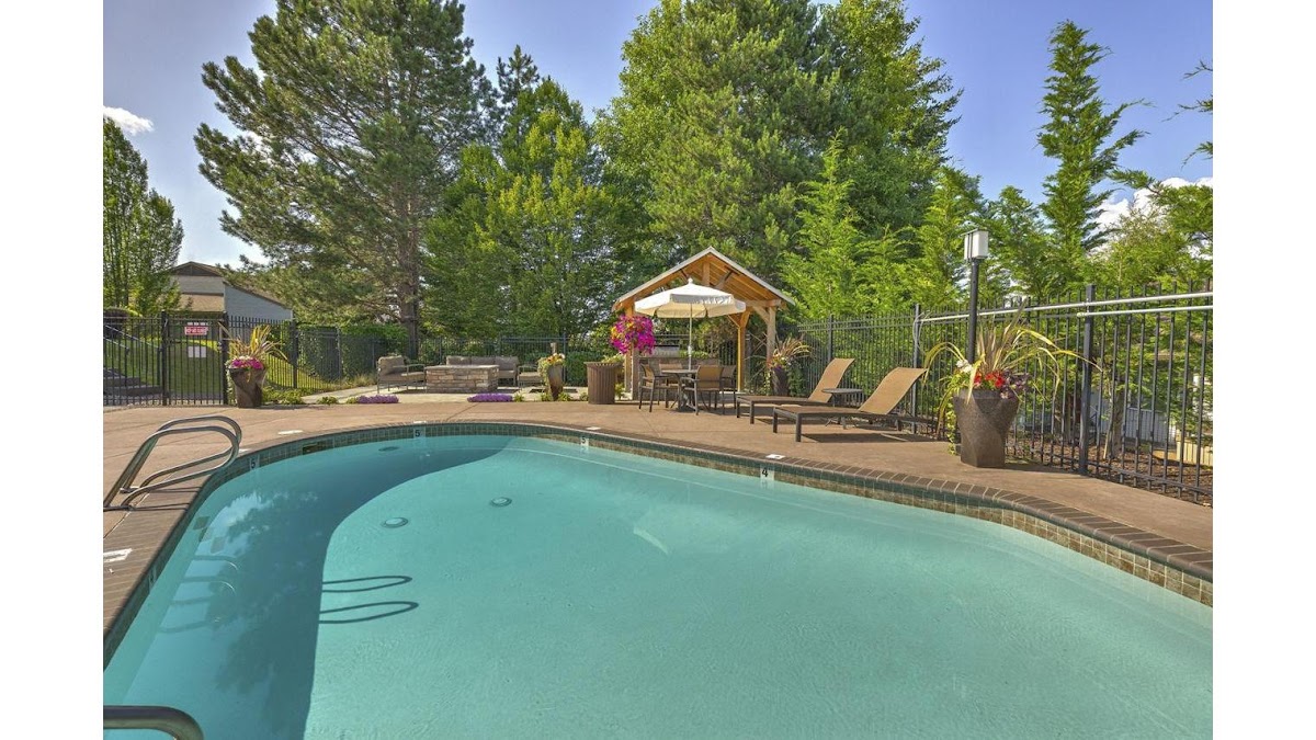 The Berkshire Apartment Homes apartments in Renton, WA