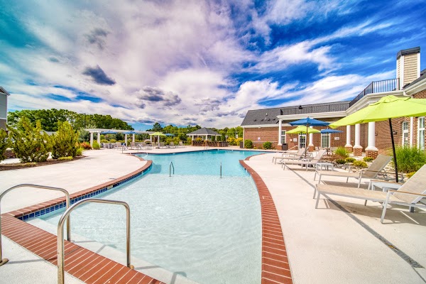 Meridian Obici apartments in Suffolk, VA