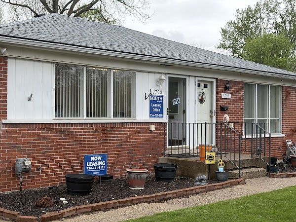 Oak Village apartments in Westland, MI