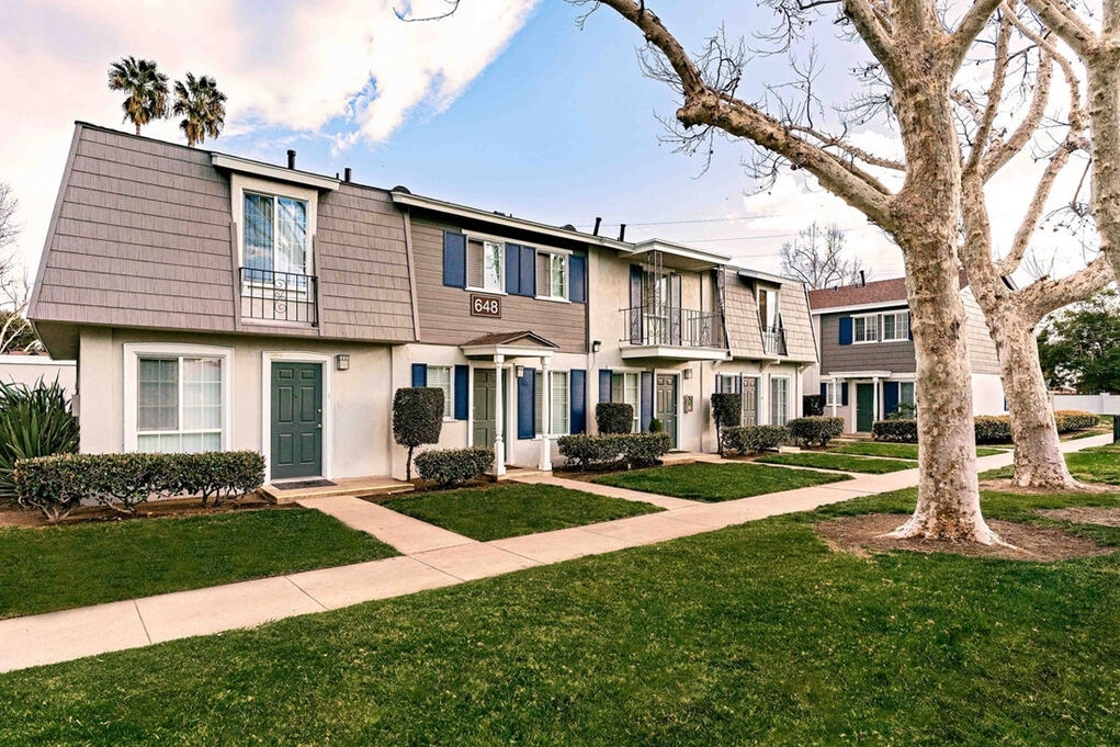Nola 624 Apartments apartments in West Covina, CA