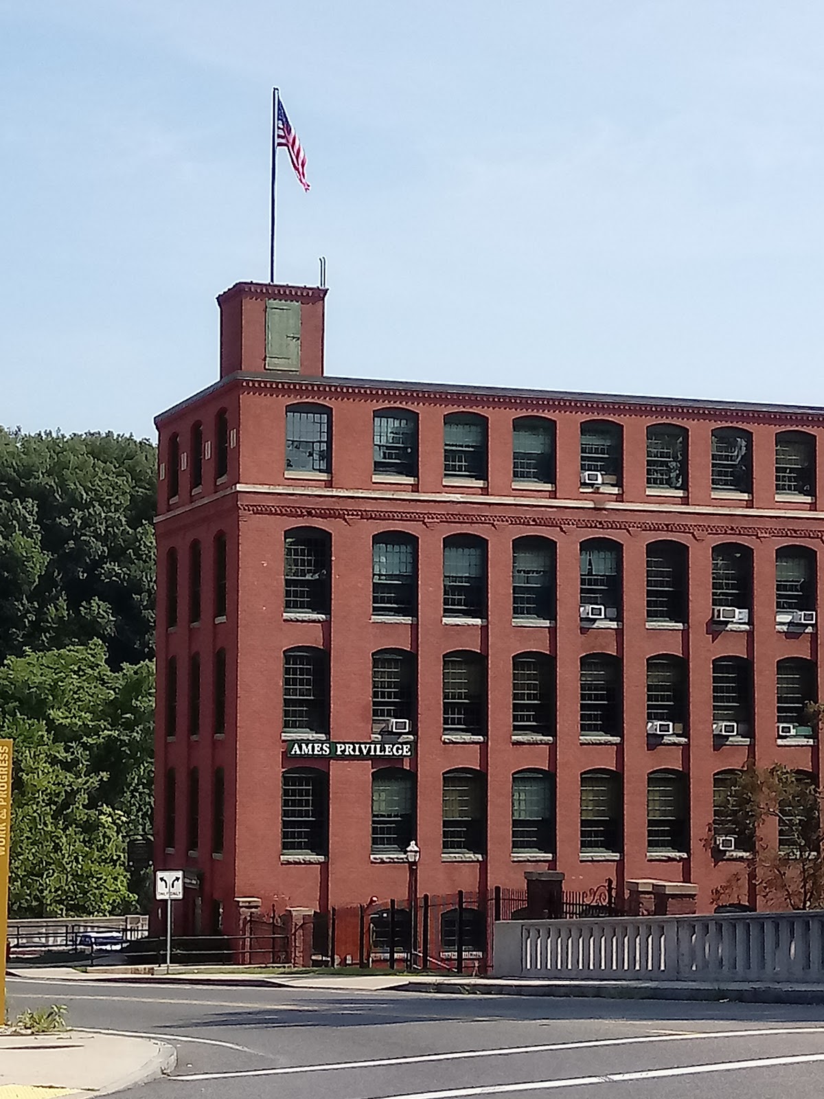 Ames Privilege apartments in Springfield, MA