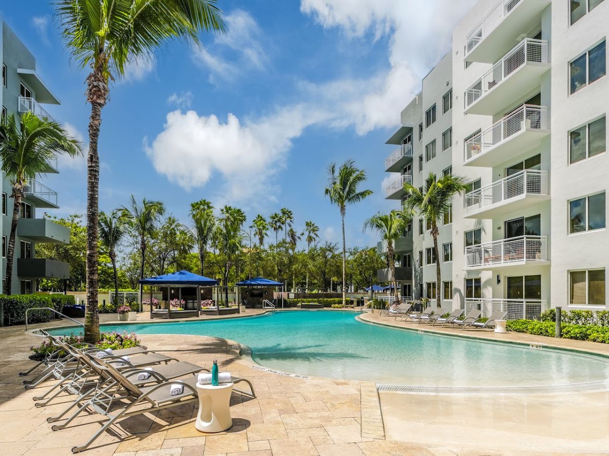 The Manor at City Place apartments in Doral, FL