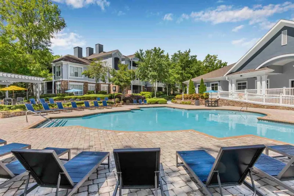 Retreat at Johns Creek apartments in Johns Creek, GA