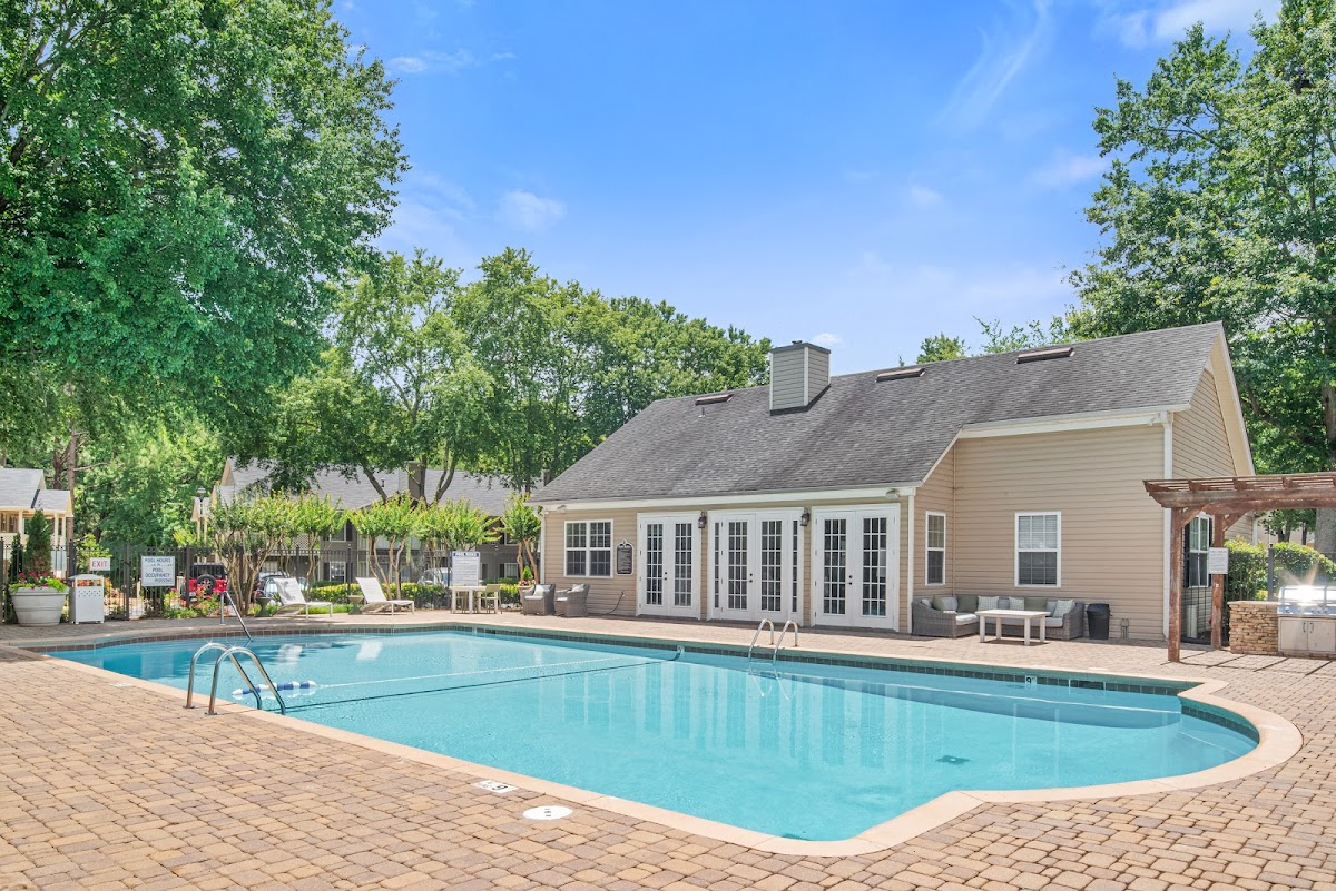 The Preserve at Dunwoody apartments in Roswell, GA