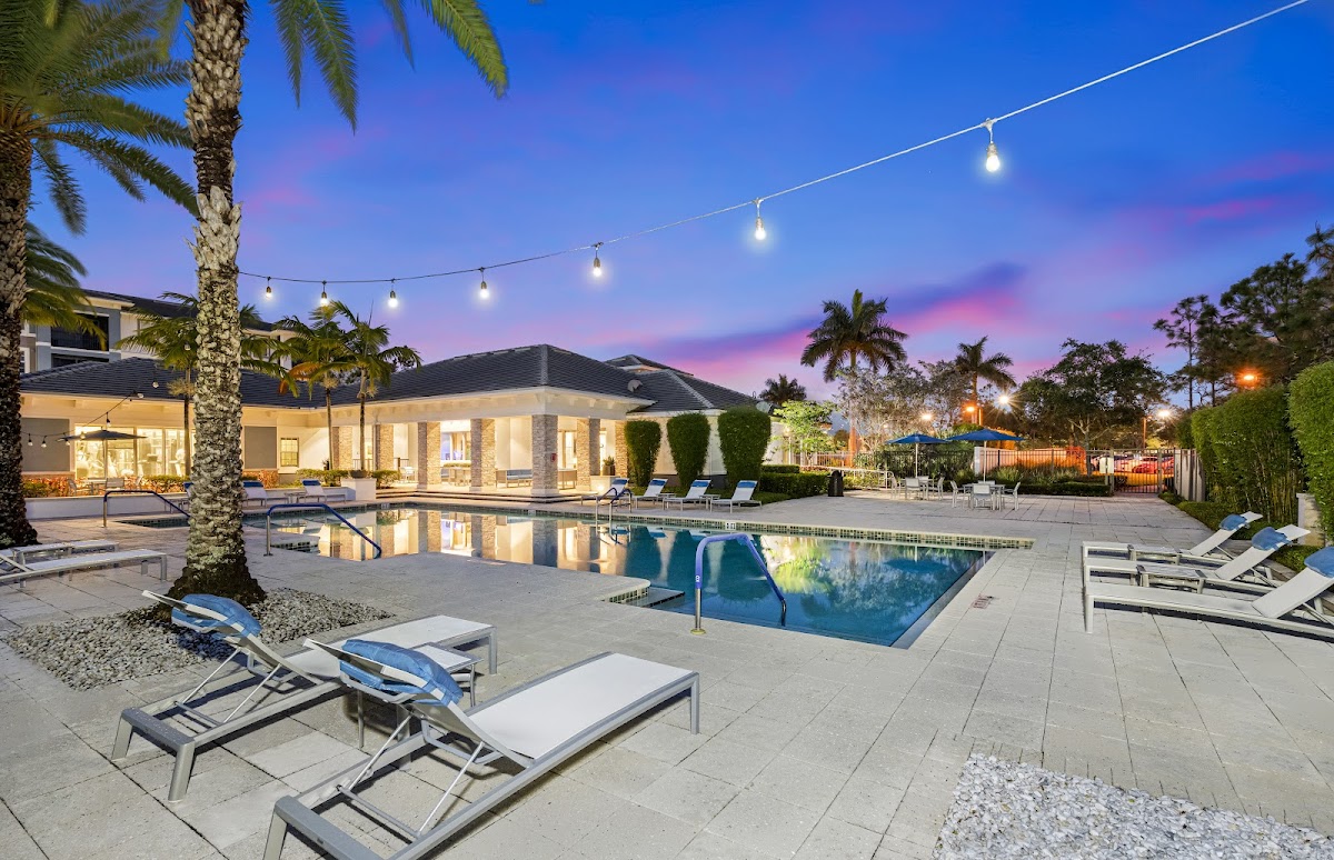 AXIS Wellington Green apartments in Wellington, FL