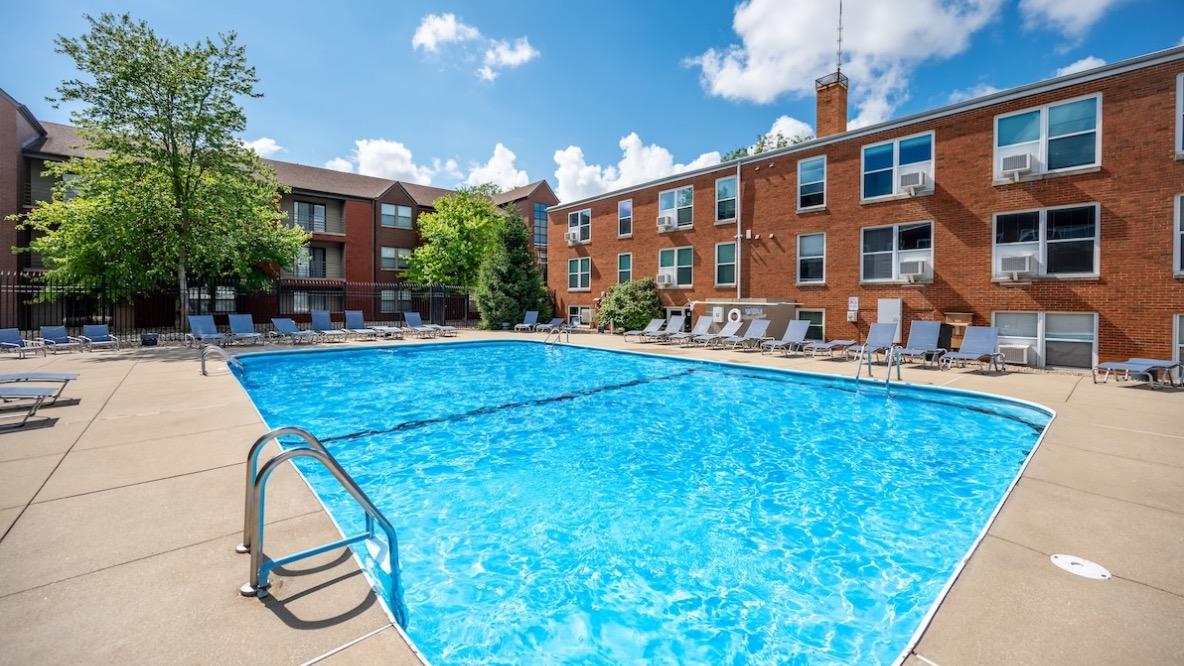 Roland Realty apartments in Champaign, IL