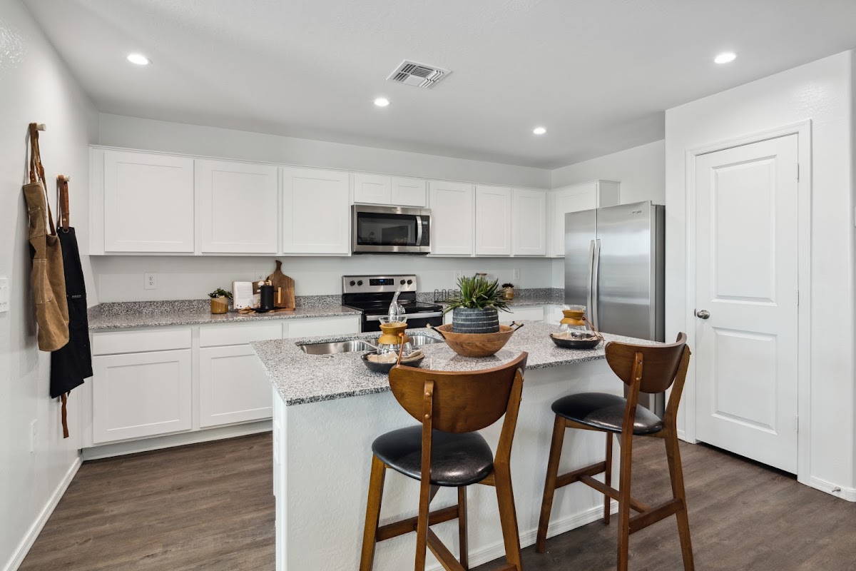 Solana Place at Carlton Commons apartments in Casa Grande, AZ