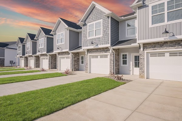 The Villas at Maplewood apartments in Parma, OH