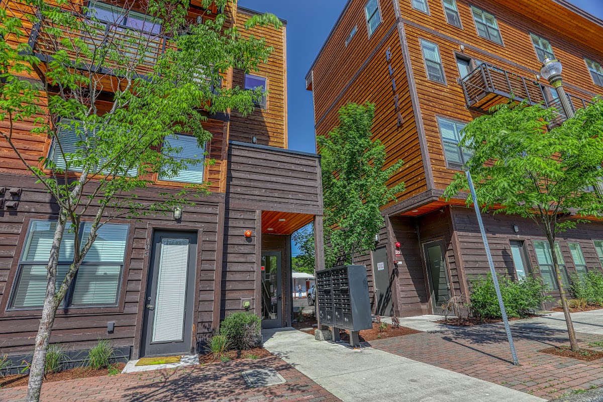 Hamilton & Eliza apartments in Vancouver, WA