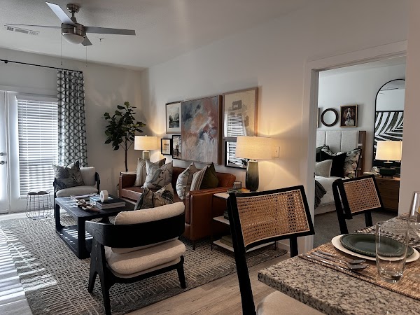 The Austin apartments in Auburn, AL