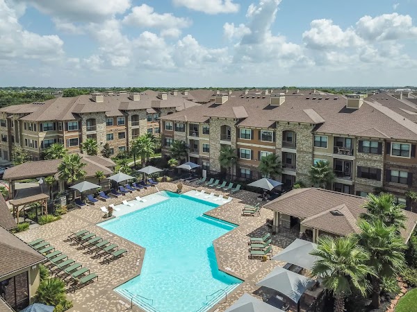 Marquis Seven Lakes apartments in Katy, TX