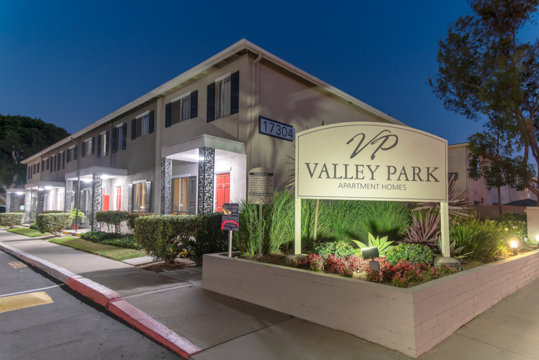 Valley Park Apartments apartments in Fountain Valley, CA