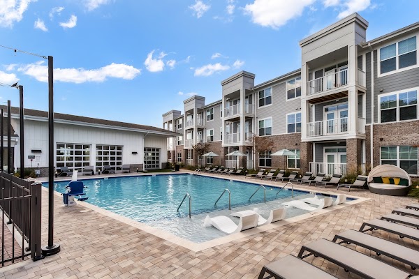 The Emmett on Montague apartments in North Charleston, SC