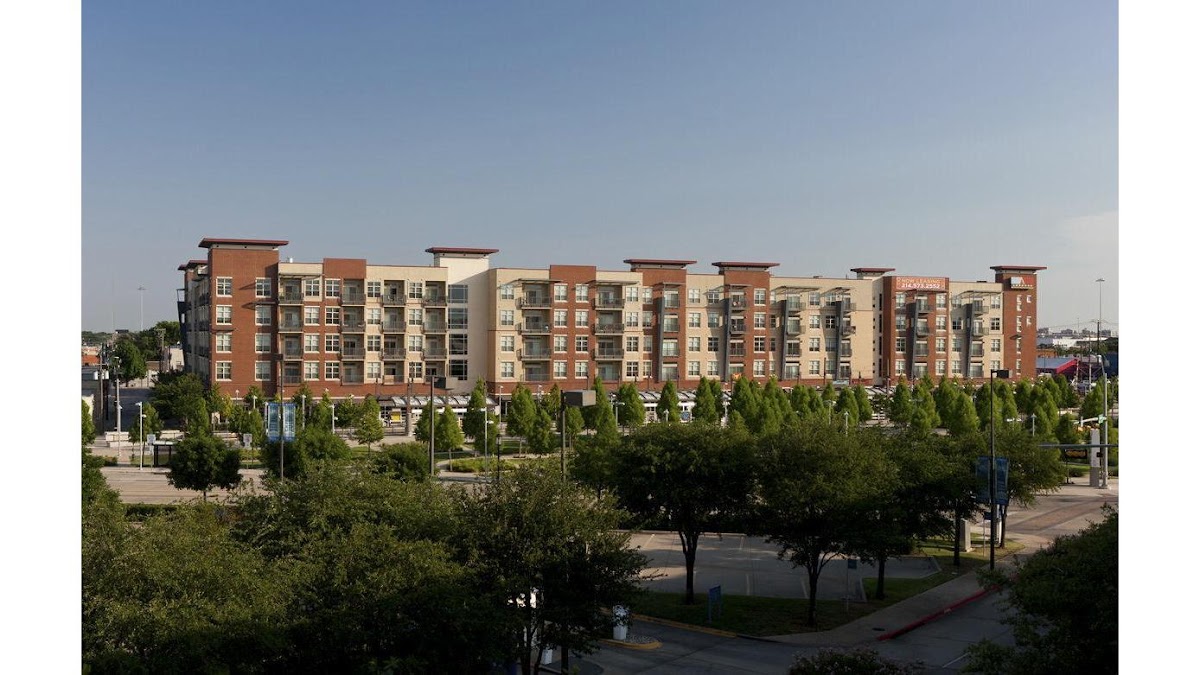 Ambrose apartments in Dallas, TX