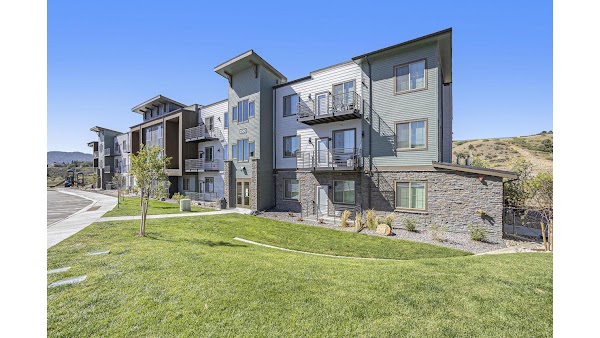 The Preserve at Mesa Creek apartments in Colorado Springs, CO