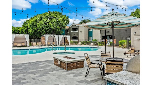 Morada Rise apartments in Glendale, AZ