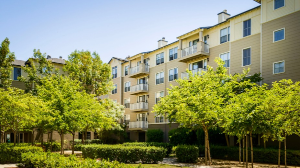 Marlin Cove Apartments apartments in San Mateo, CA