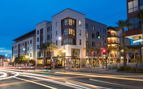 Avalon Ocean Avenue apartments in San Francisco, CA