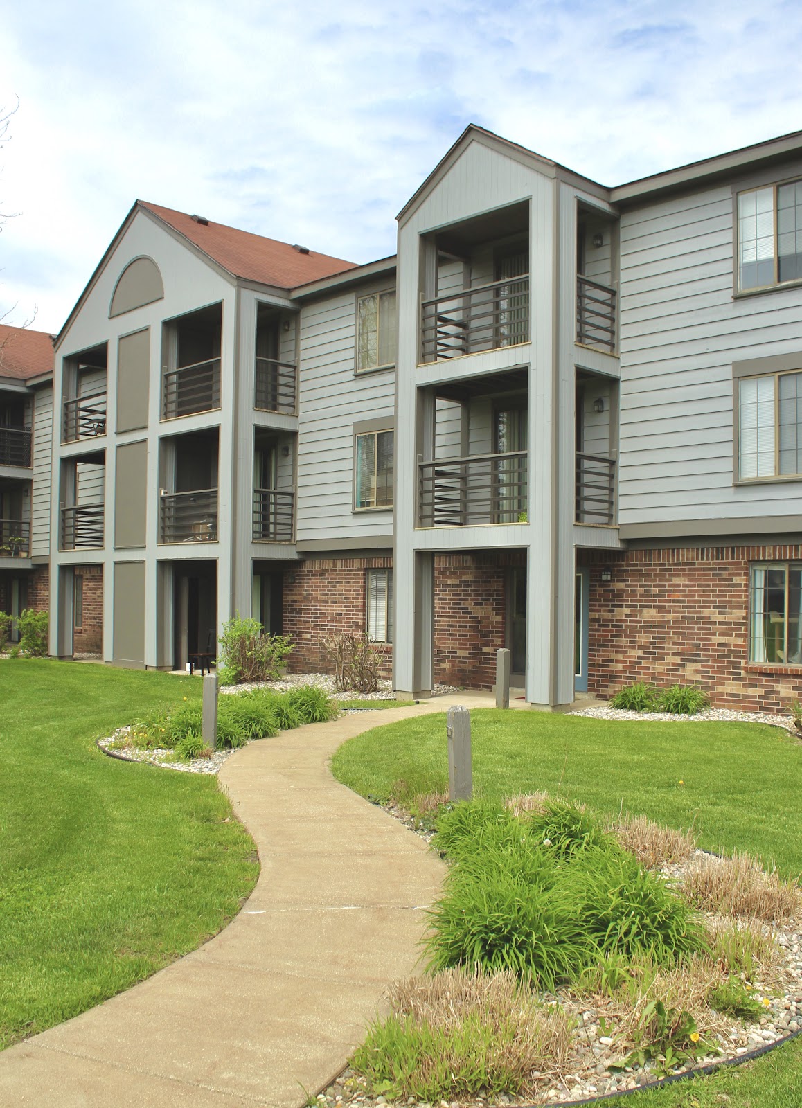 Emerald Park Apartments apartments in Kalamazoo, MI