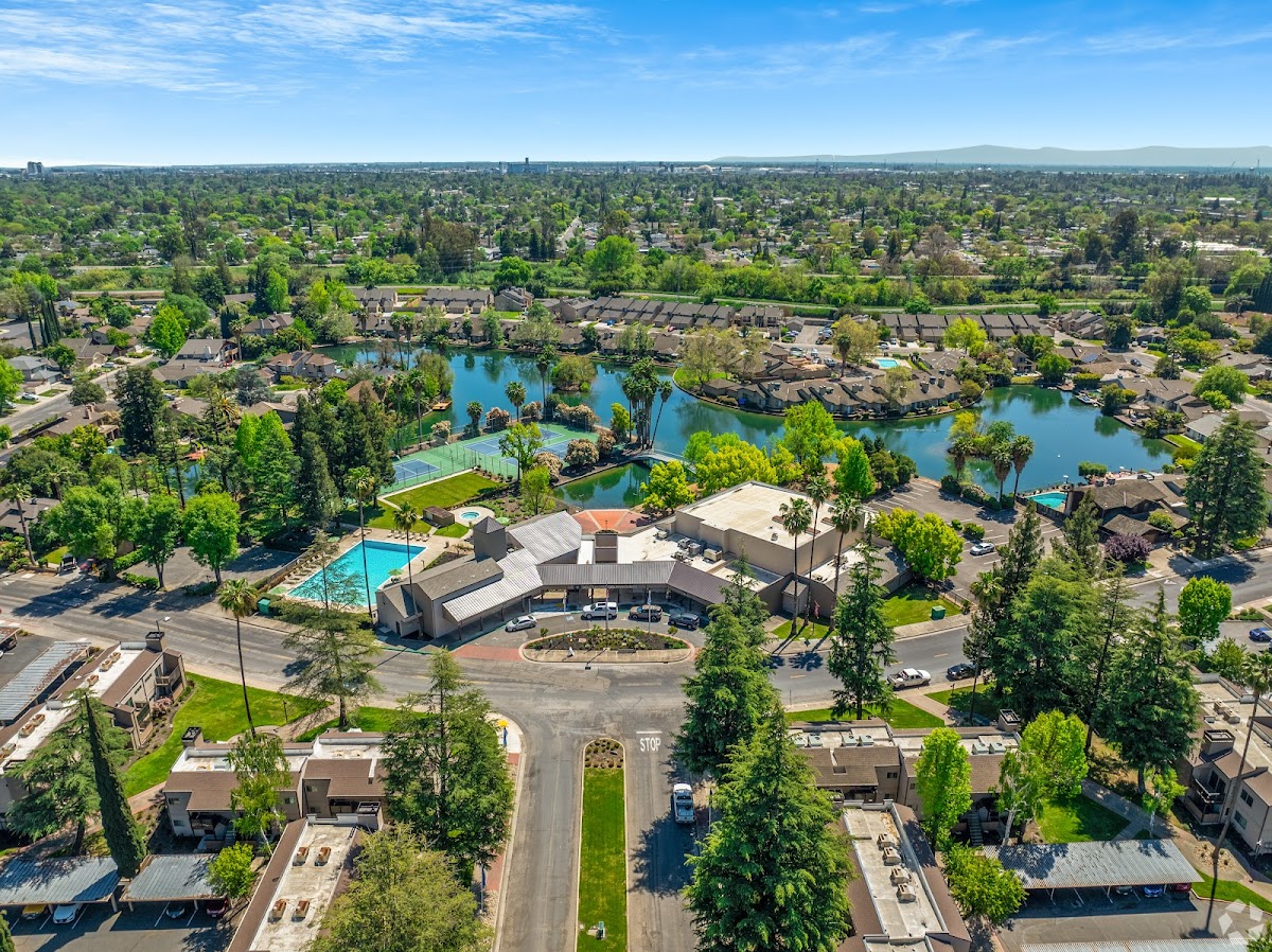 Venetian Bridges Apartments apartments in Stockton, CA