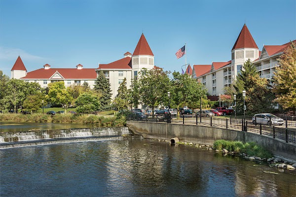 Rivers Edge Apartments apartments in Waukesha, WI