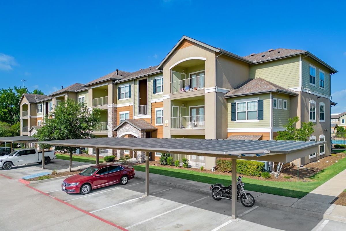 Cypress Creek Wayside Drive apartments in Houston, TX