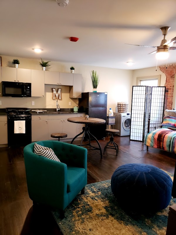 Maple Flats apartments in Kansas City, MO
