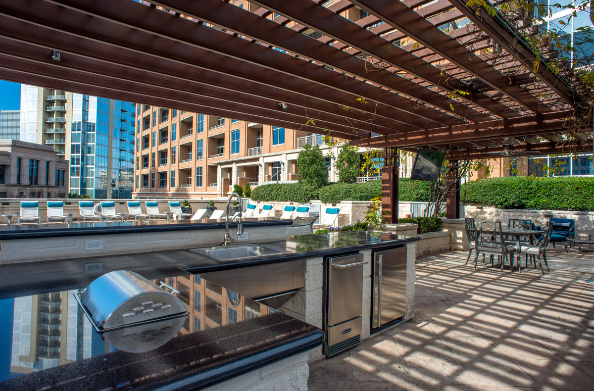 The Ashton apartments in Dallas, TX