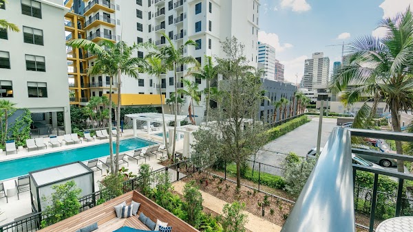The Whitney apartments in Fort Lauderdale, FL