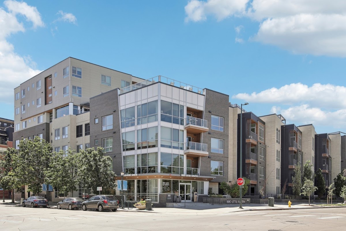 1880 Little Raven apartments in Denver, CO
