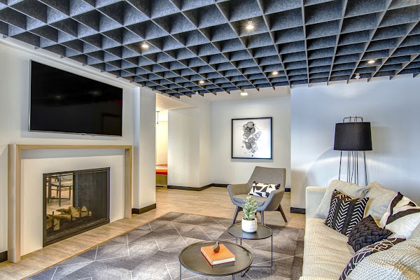 Irvine Exchange apartments in St Paul, MN