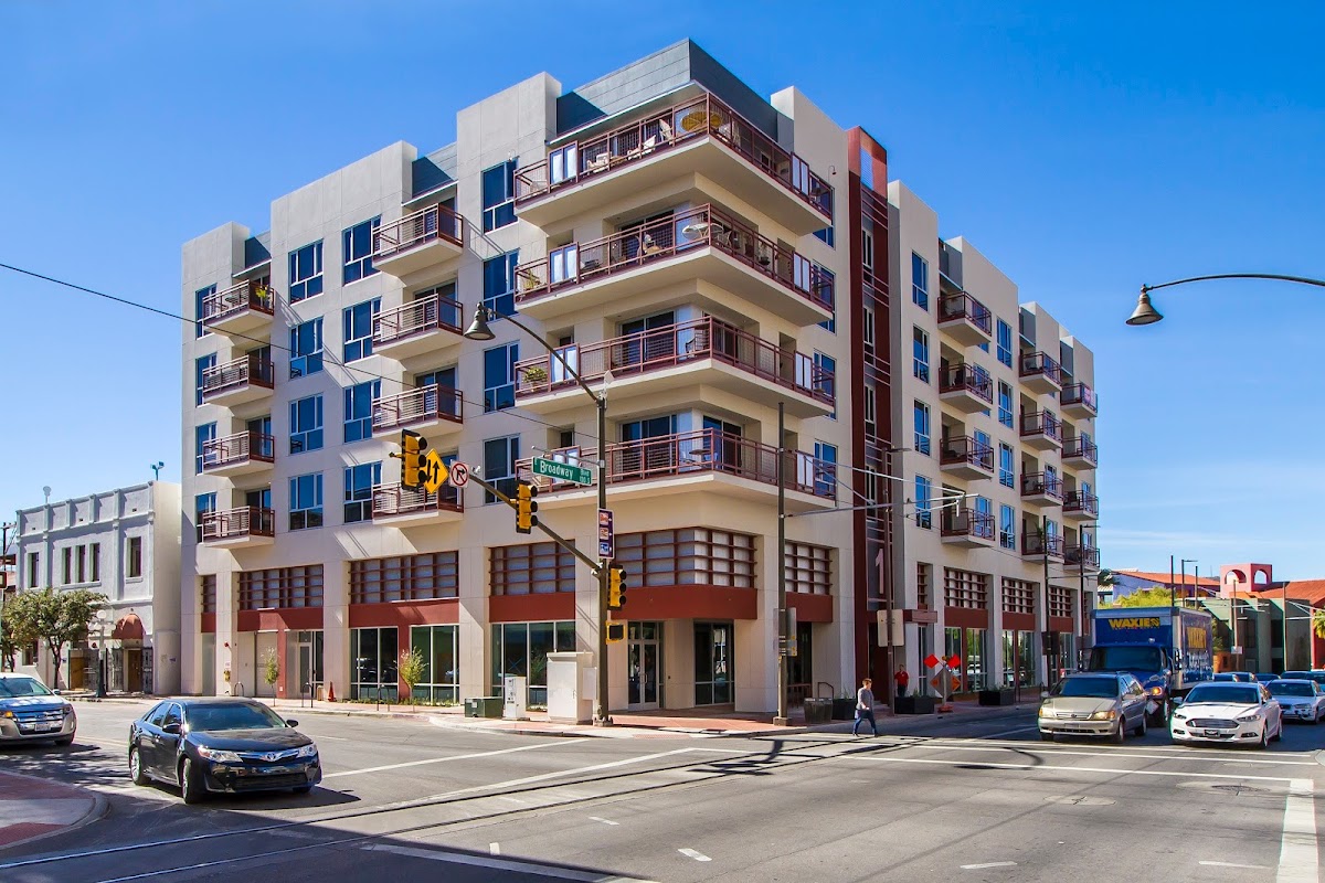 1 West Broadway apartments in Tucson, AZ
