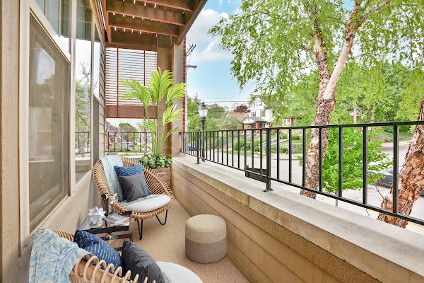 Luxe at Union Hill apartments in Kansas City, MO