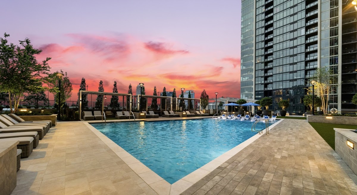 Hanover Midtown apartments in Atlanta, GA
