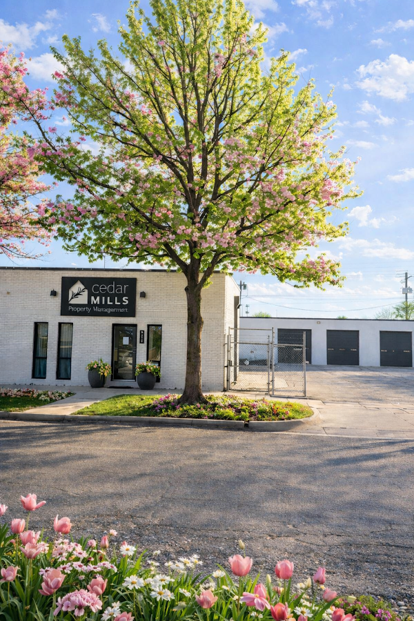 Cedar Mills Property Management apartments in Wichita, KS