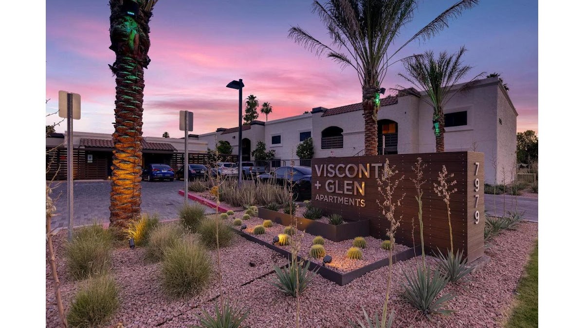 Visconti at Camelback apartments in Scottsdale, AZ