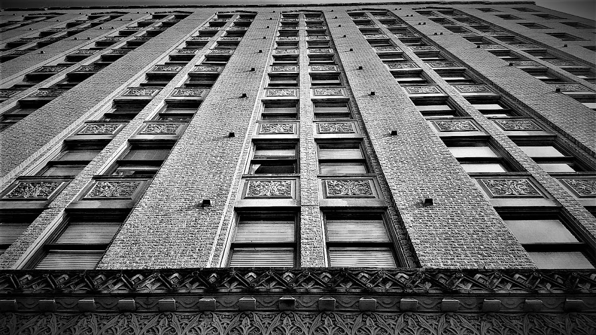 Nueces Lofts apartments in Corpus Christi, TX